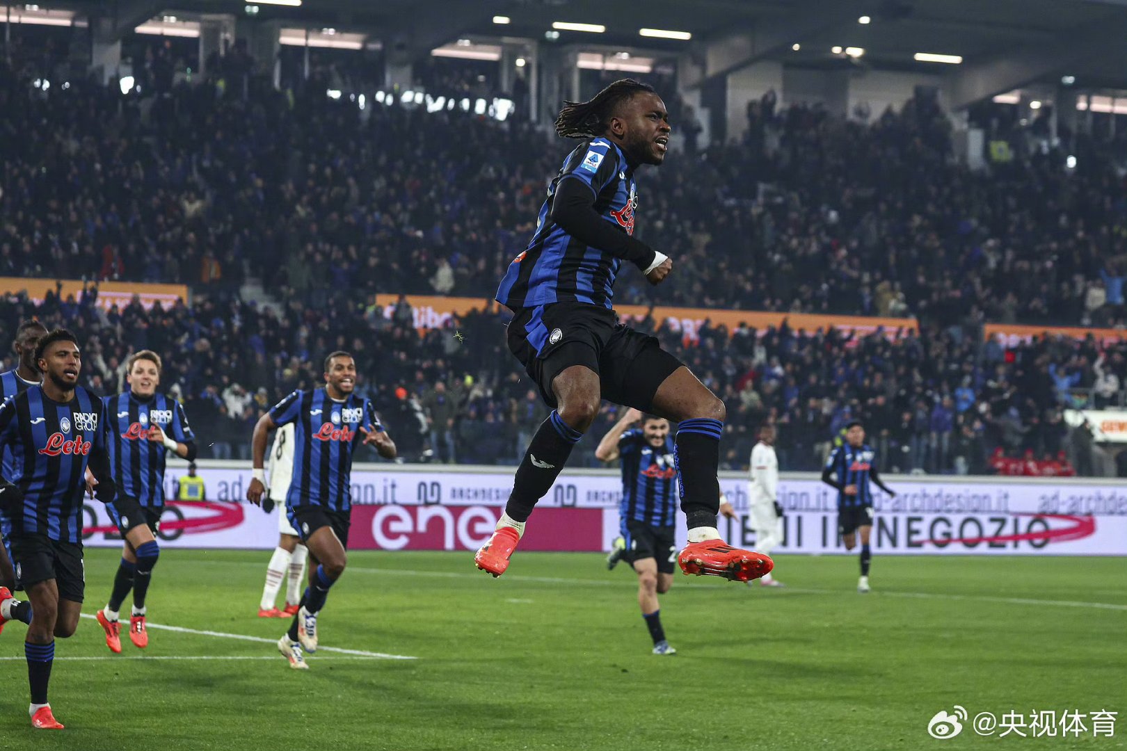 斯坎迪奇在 斯坎迪奇在