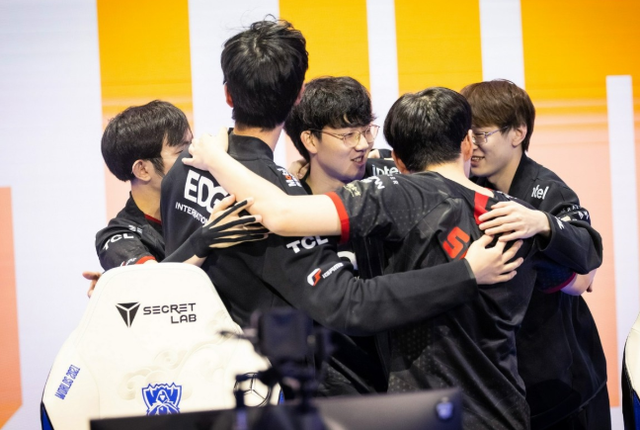 与卡牌指令 与卡牌指令